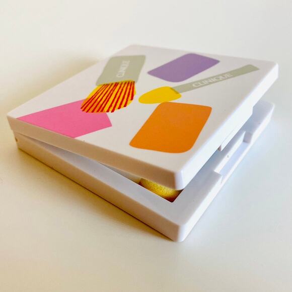 Clinique All About Shadow Duo Neutral Territory Fig Powder Blush Makeup Compact - Picture 5 of 6